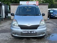 TOYOTA YARIS VERSO